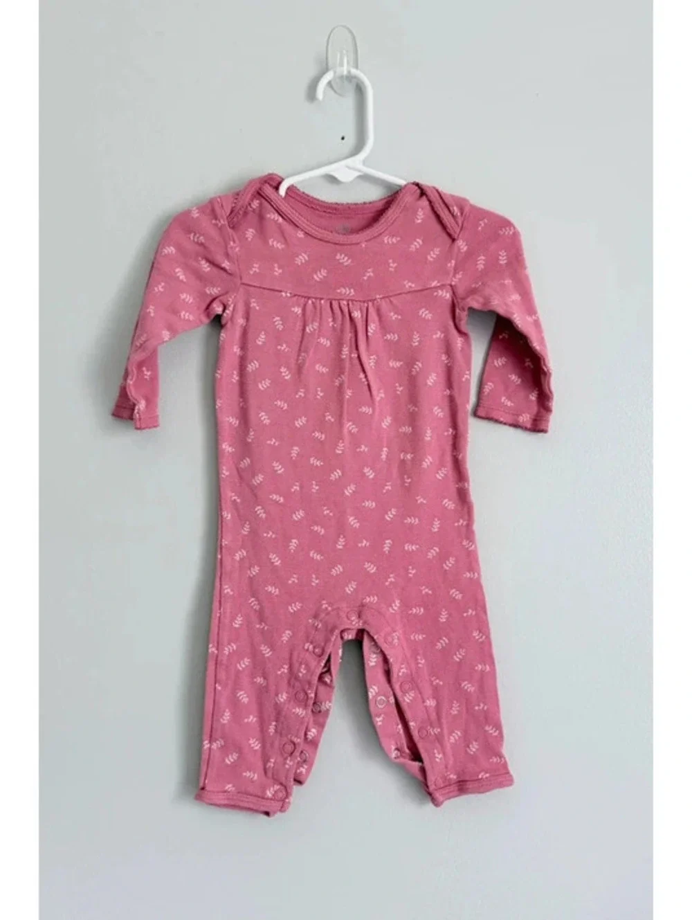 Carter’s Just One You Pink Leaf Print Romper 6M VGUC